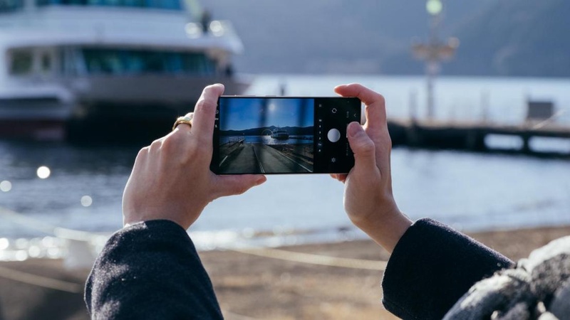 Samsungでカメラモードを切り替える方法