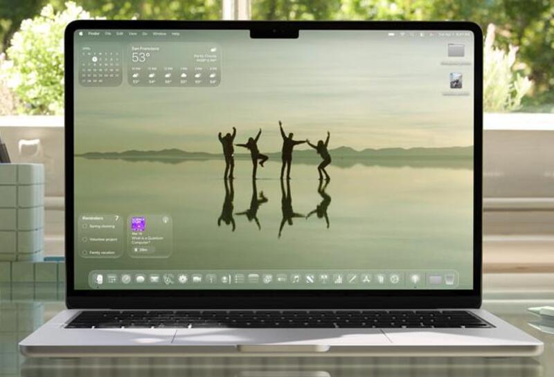 MacOS Liquid Glass